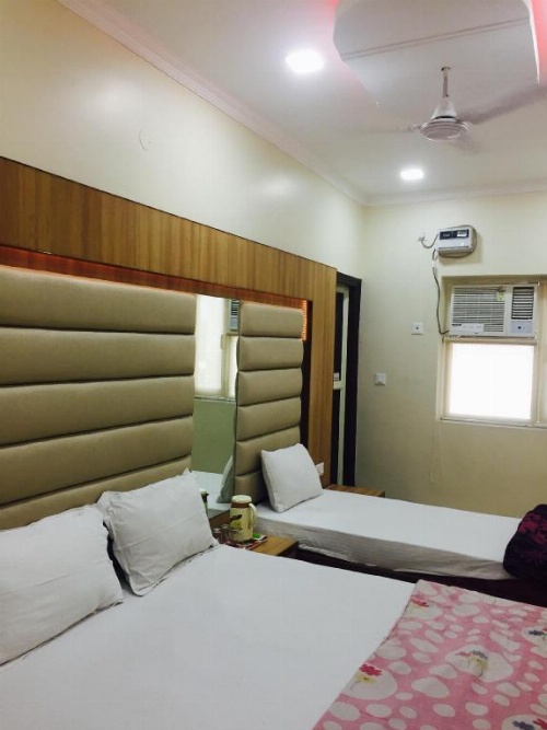 Hotel pink city image 43