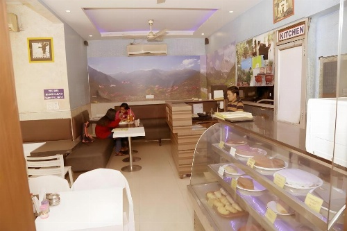 Hotel pink city image 5