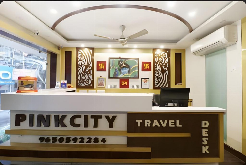 Hotel pink city
