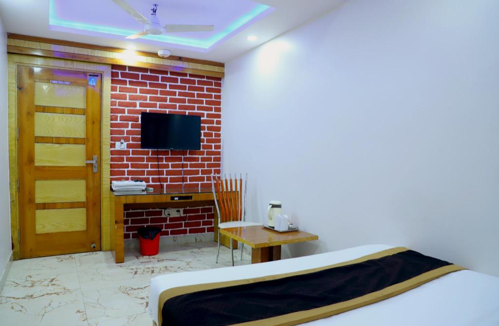 Room image 2