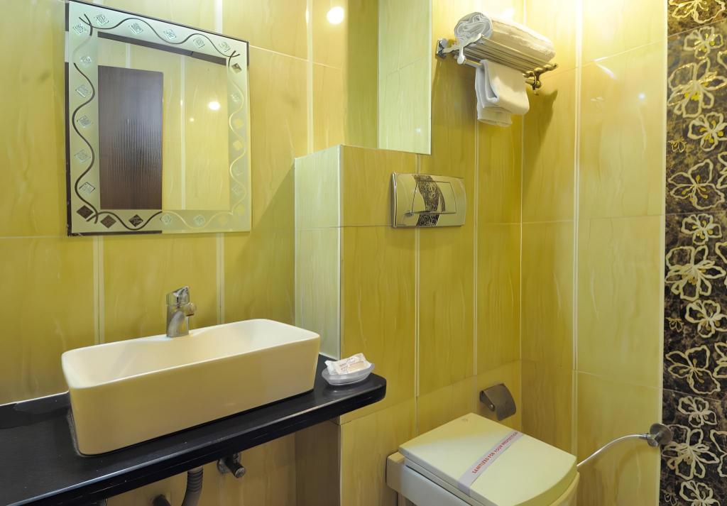 Room image 5
