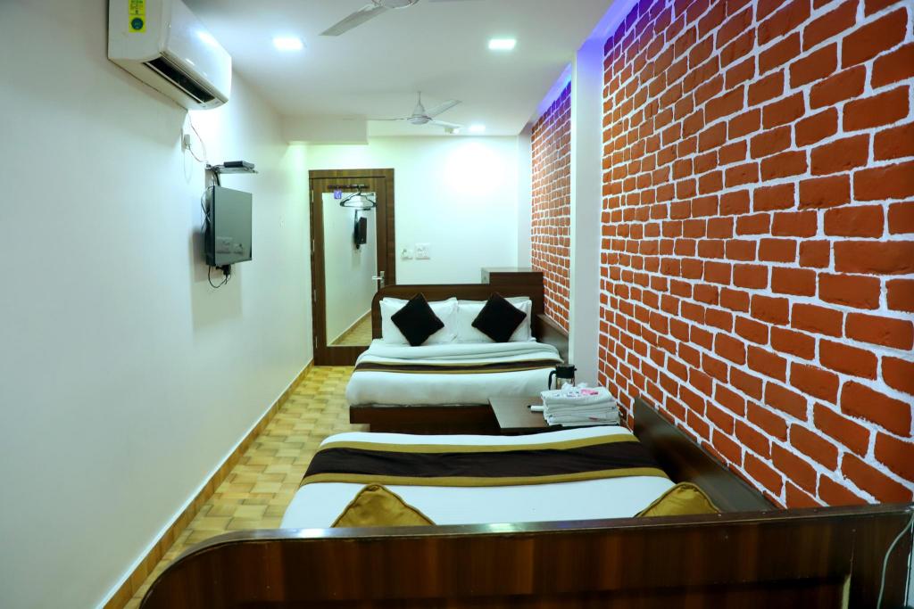 Room image 2